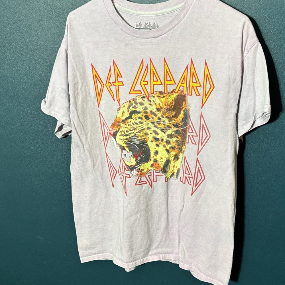 Def Leppard Short Sleeve Tee - Purple/ Yellow in Color